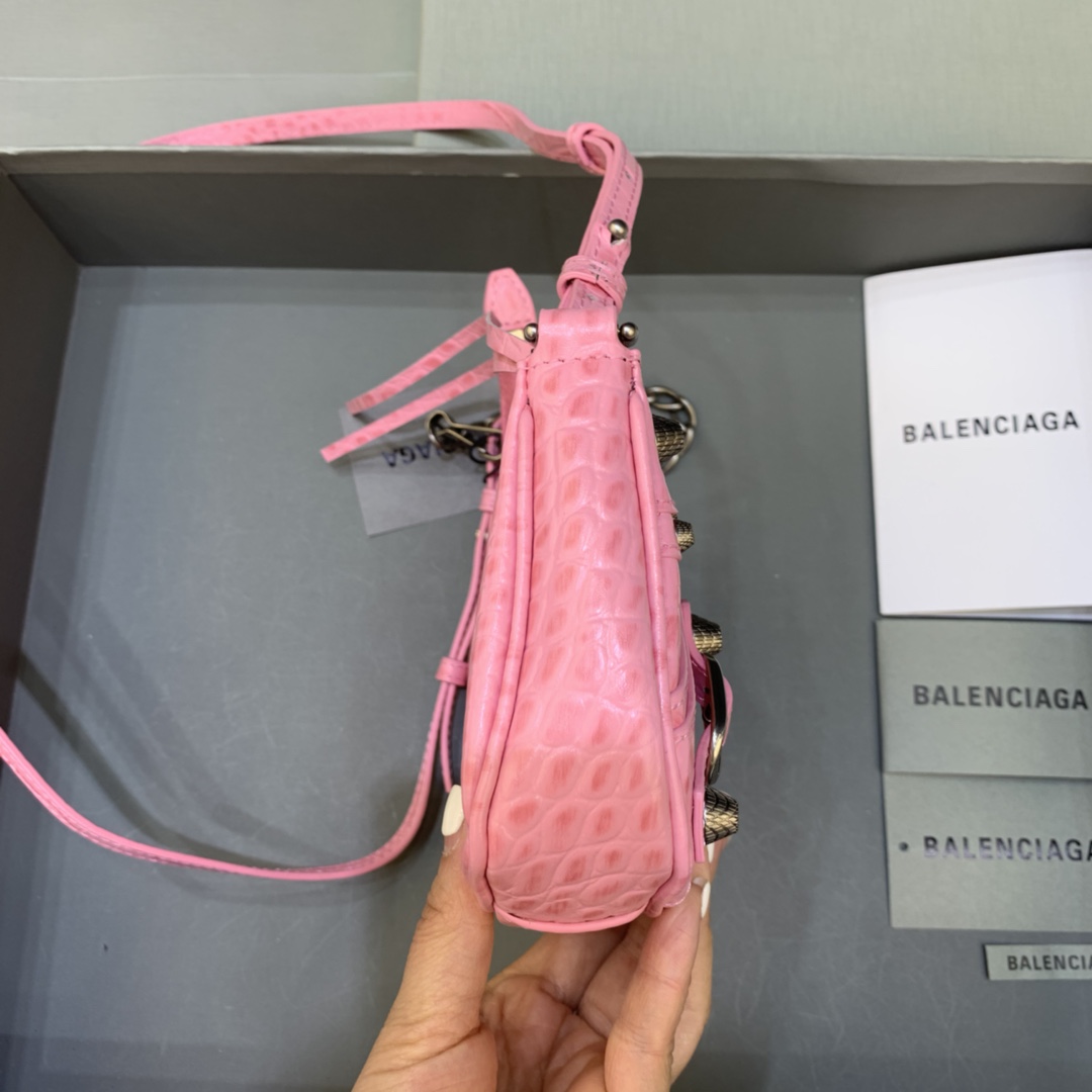 Balenciaga Le Cagole Mini Bag With Chain Crocodile Embossed Shoulder Bag Pink